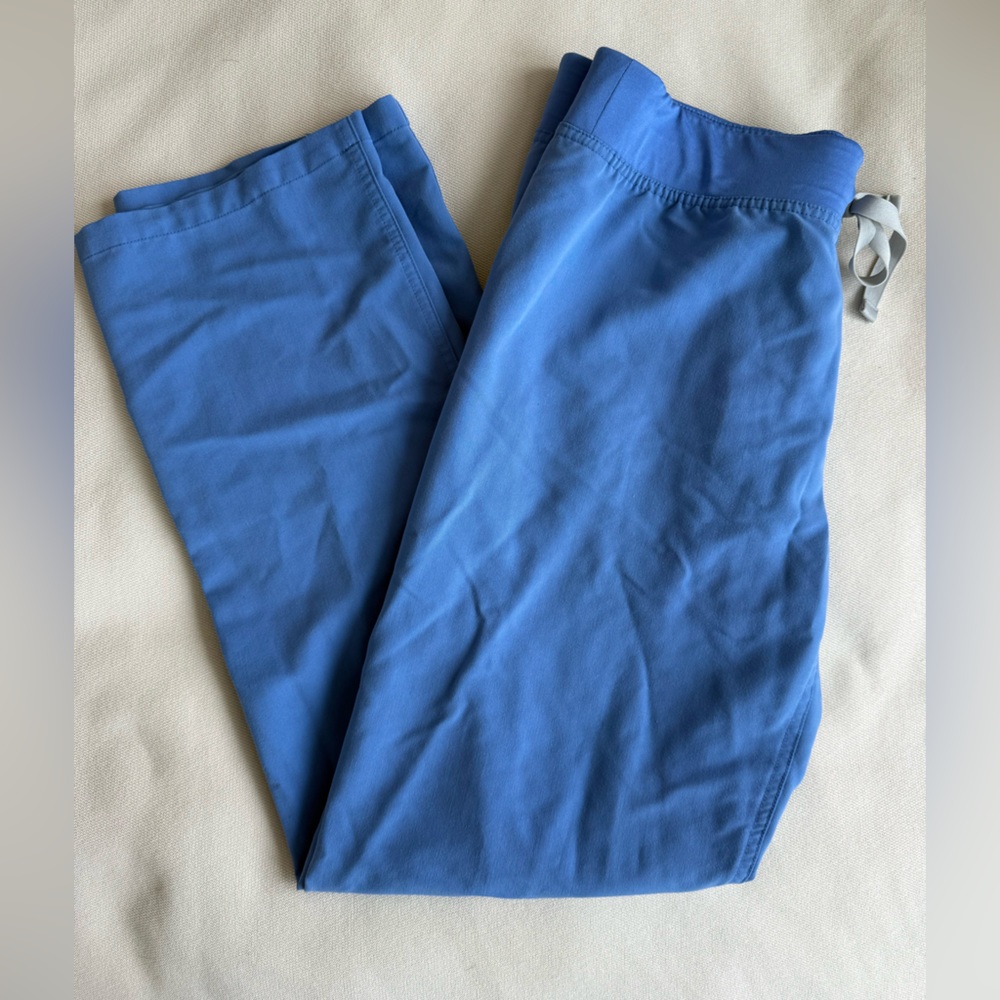 Figs Livingston Basic Scrub Pants - Size M - Ceil Blue